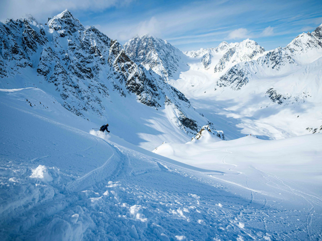 Heli Skiing Alaskas Tordrillo Mountains